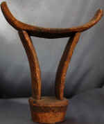 Appui_nuque_masculin_boni_Somali.jpg (156709 octets)