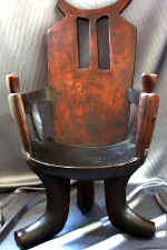 Chaise_en_bois__monoxyle.jpg (81527 octets)