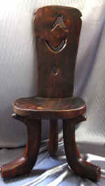Chaise_monoxyle_region_de_jimma.jpg (58448 octets)